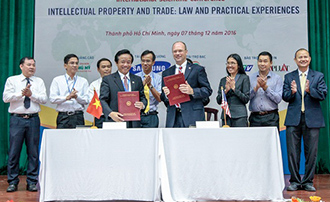 IU McKinney VNU Agreement Signing